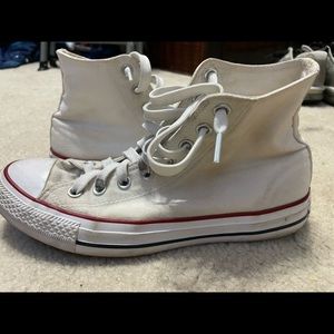Off white all star Chuck Taylor converse high tops 🤍